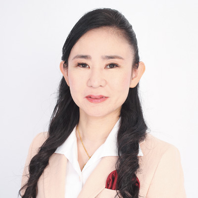 髙平 ゆかり氏
